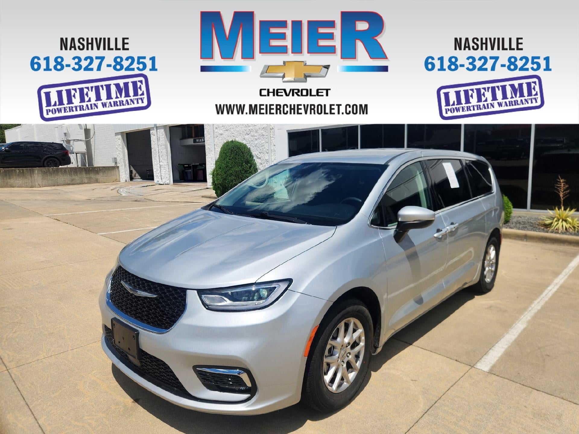 2023 Chrysler Pacifica Touring L in Silver — front three-quarter view